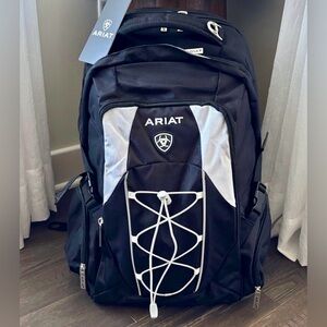 Ariat Unisex Large Heavyweight Canvas,zipper compartments,organized slots,padded